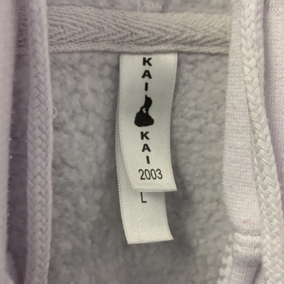 Montauk Kai Kai white hoodie sweatshirt - Picture 6 of 6